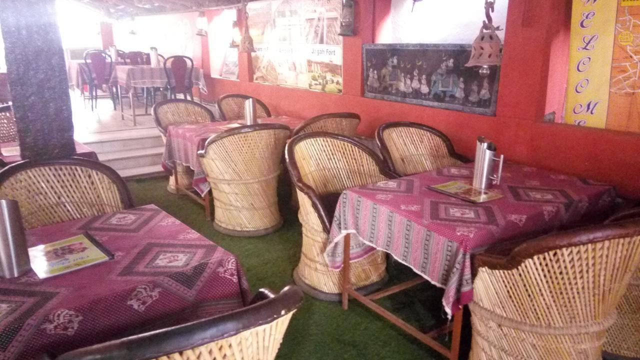 Chit Chat Guest House Dzsaipur Kültér fotó