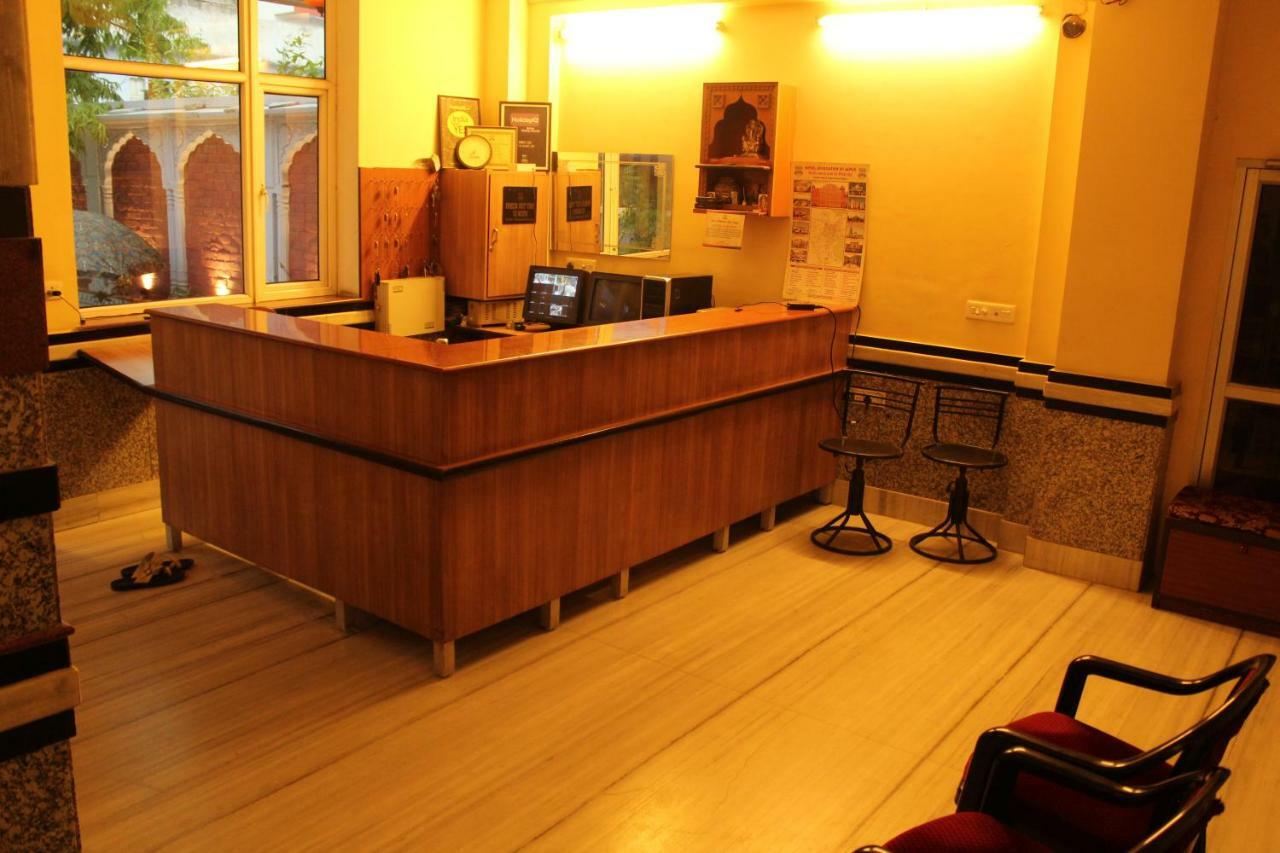 Chit Chat Guest House Dzsaipur Kültér fotó